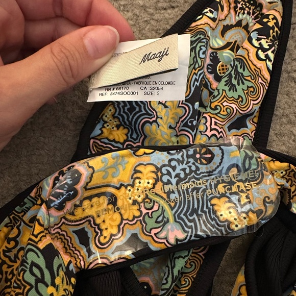 Maaji Shims Plunge Reversible One Piece Swimsuit - Picture 6 of 6